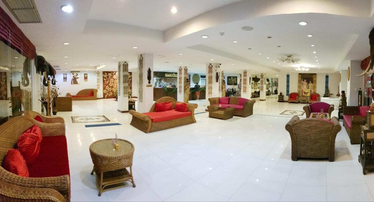 Win Place Hotel - Chiang Mai — Photos 2